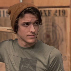 Meet your Posher, Aiden